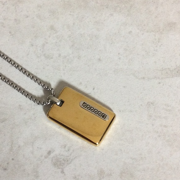 NWT Silver link chain with gold Greek emblem pendant - Picture 3 of 6